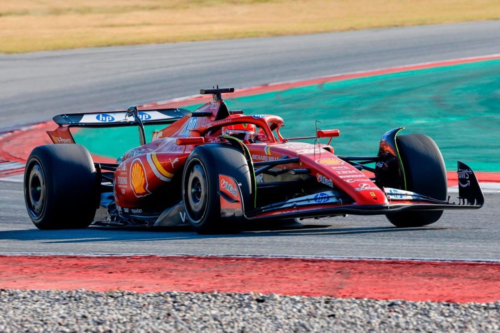 Charles Leclerc, Ferrari SF-24 during Pirelli test