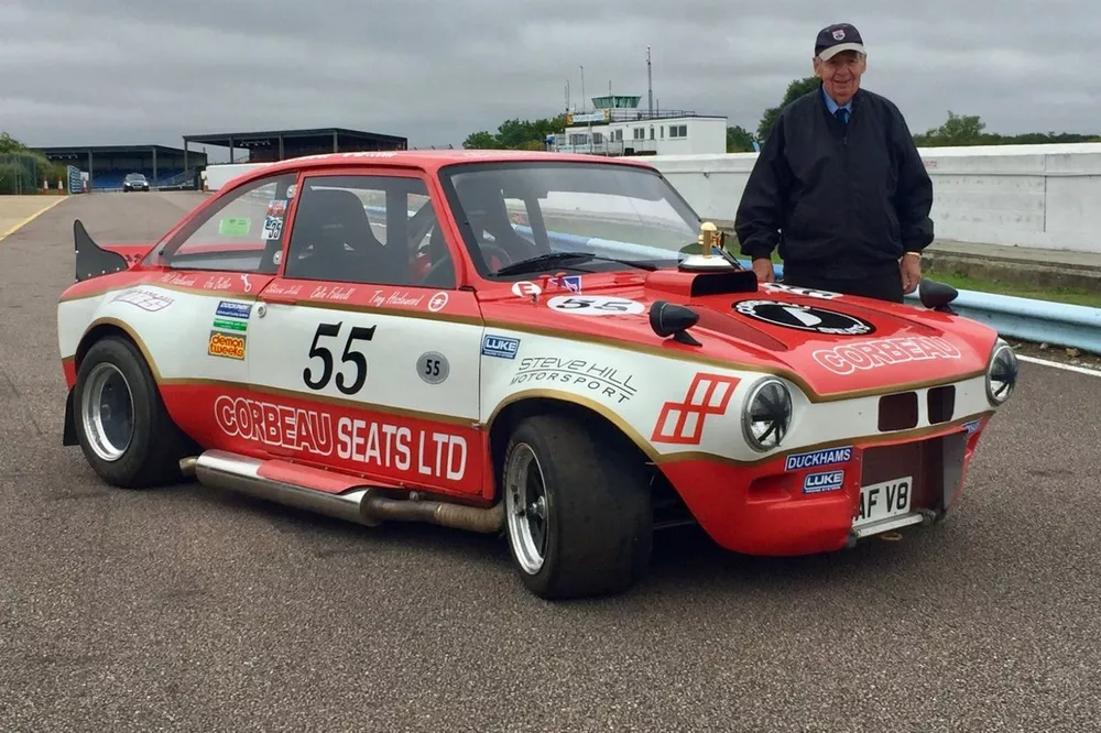 Tony Sugden with DAF V8 TX 190818 mawp