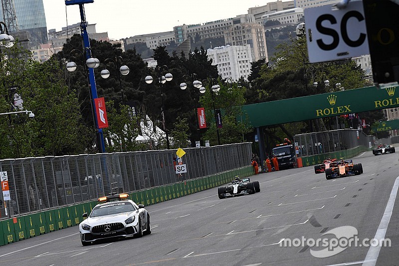 Ironi Red Bull dan Safety Car di GP Azerbaijan