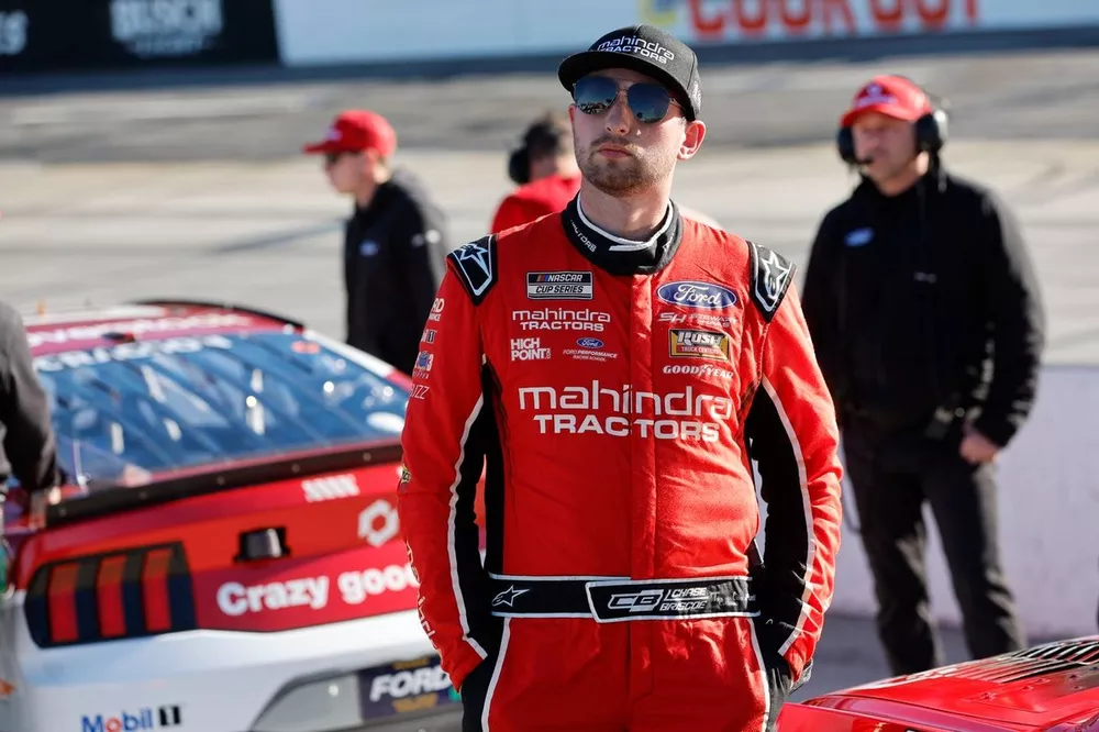 Chase Briscoe, Stewart-Haas Racing, Mahindra Tractors Ford Mustang
