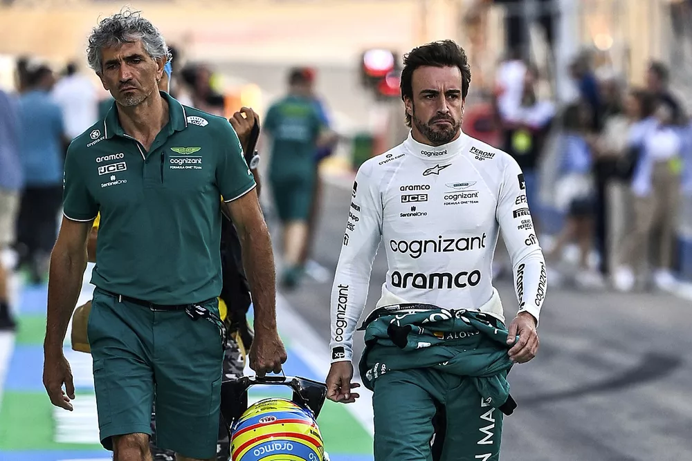 Fernando Alonso, Aston Martin F1 Team