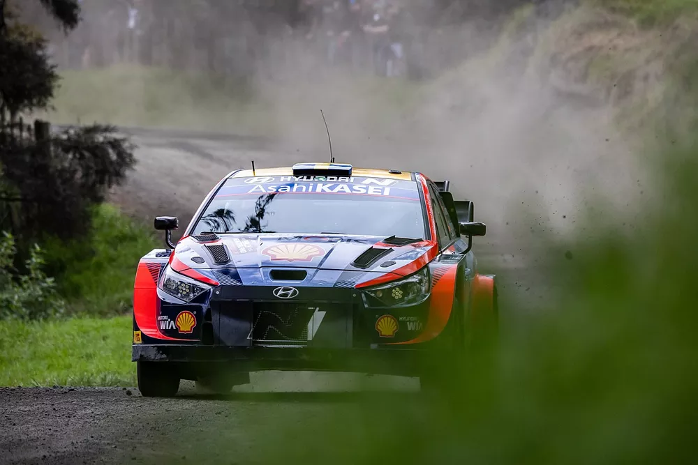 Oliver Solberg, Elliott Edmondson, Hyundai World Rally Team Hyundai i20 N Rally1