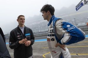 今季SFに参戦した4人の外国人ドライバー、悲喜こもごもの2025シーズンを振り返る｜英国人ジャーナリスト&rdquo;ジェイミー&rdquo;の日本レース探訪記