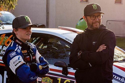 El equipo de padre e hijo Solberg competir&aacute; en el Rally de la Gran Breta&ntilde;a