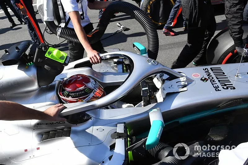 Lewis Hamilton, Mercedes AMG F1 W10, on the grid