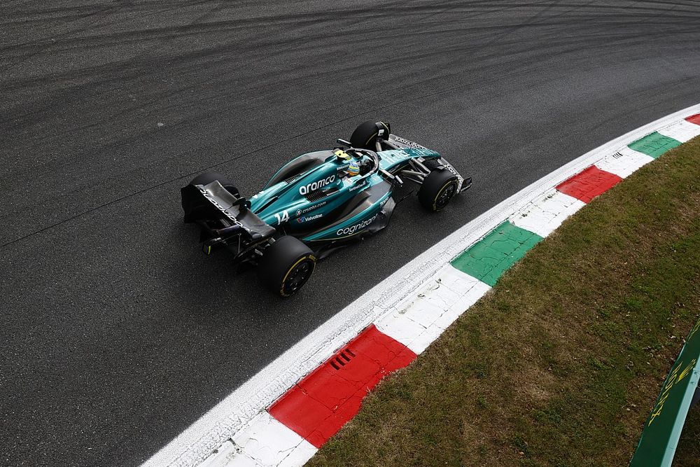 Fernando Alonso, Aston Martin AMR23