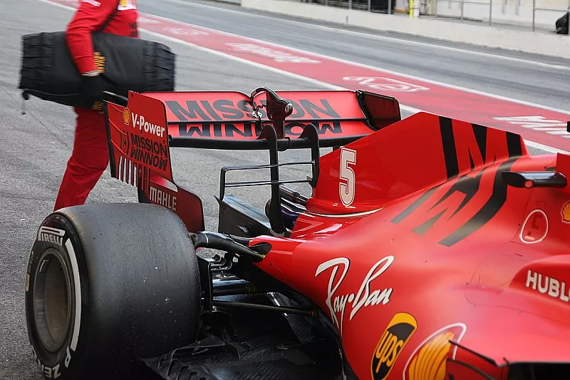 Alerón trasero del Ferrari SF1000