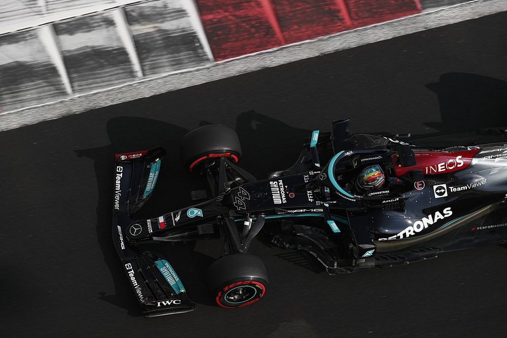 Lewis Hamilton, Mercedes W12