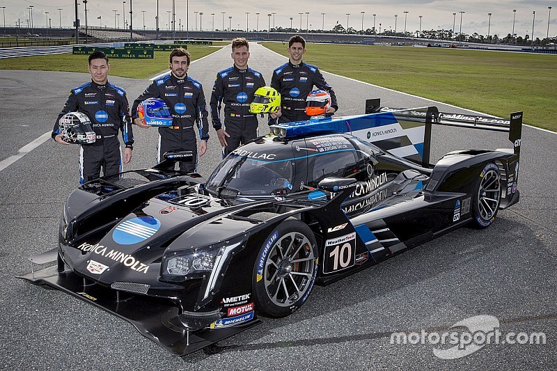 Kobayashi puts WTR Cadillac on top at Daytona