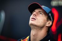 FIA sanciona con "trabajo de inter&eacute;s p&uacute;blico" a Verstappen por uso de malas palabras