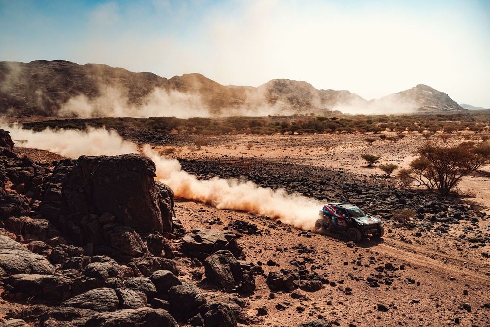 #240 X-Raid Mini JCW Team Mini: Joao Ferreira, Filipe Palmeiro