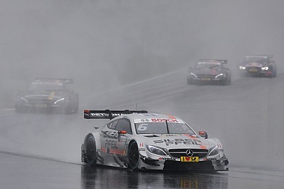 DTM in Moskau: Vierfachsieg für Mercedes im Regen