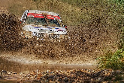 Новий Mitsubishi L200 представлять 9 листопада