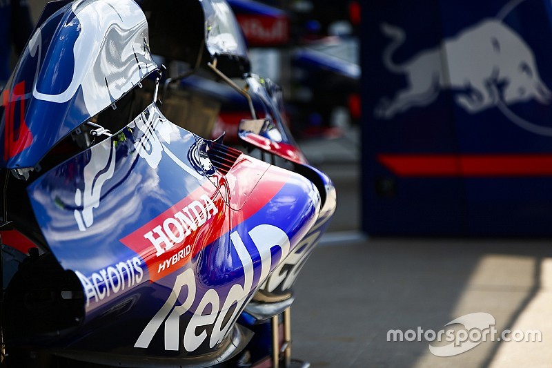 Машина Toro Rosso 2019 года прошла краш-тесты