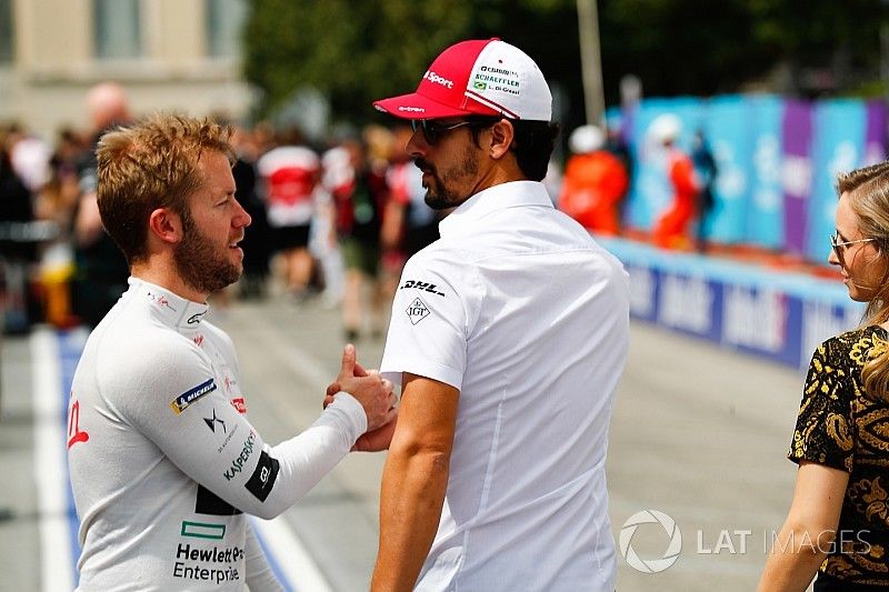 Lucas di Grassi, Audi Sport ABT Schaeffler, greets Sam Bird, DS Virgin Racing