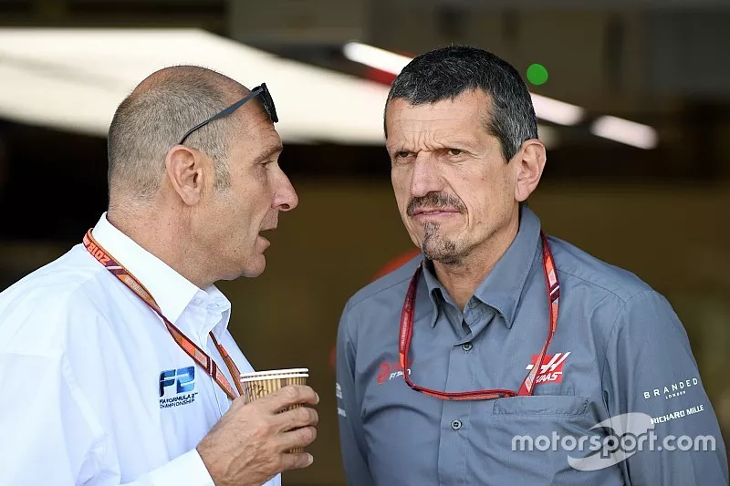 Bruno Michel and Guenther Steiner, Haas F1 Team Principal
