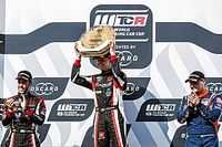 Honda se llev&oacute; el 1-2 con Ehrlacher y Guerrieri en Hungr&iacute;a