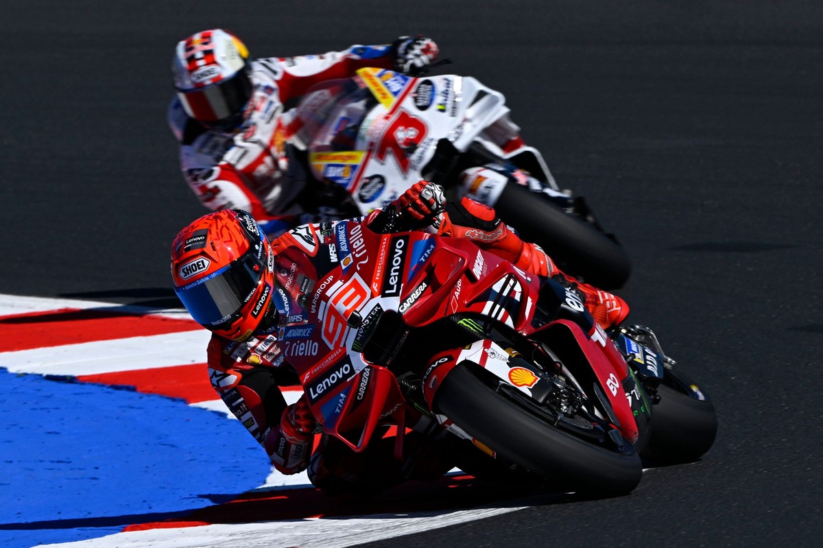 Marc Marquez was “playing with us” in San Marino GP fight, says Alex Marquez