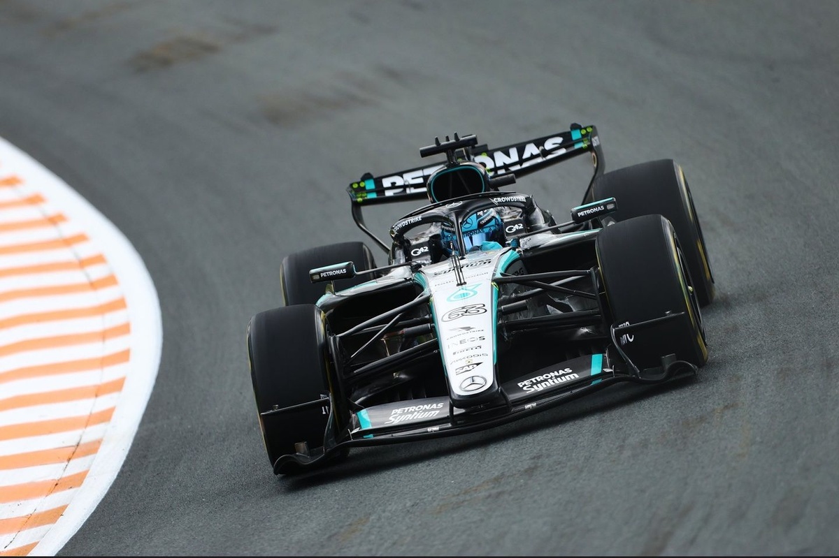 This is the starting grid for the 2026 F1 Dutch Grand Prix sprint