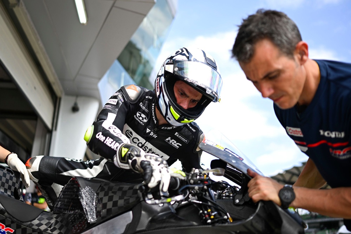 Joan Mir Warns of Rushed Decisions as MotoGP Transfer Market Heats Up Ahead of 2027 Changes