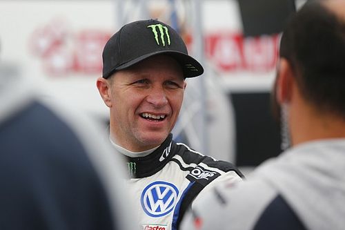 Solberg se fracturó la clavícula en Latvia
