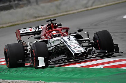 Raikkonen secondo è raggiante: "Niente qualifica, ho usato solo la gomma morbida"