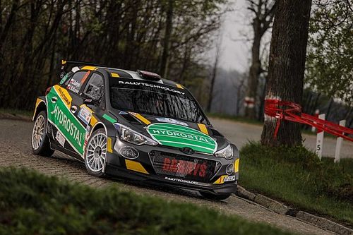 Dziewięć oes&oacute;w na Rajdzie Świdnickim-Krause