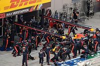 Red Bull y la perfecci&oacute;n: &iexcl;dos paradas por debajo de 1,90 en Rusia!