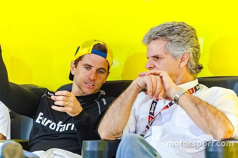 Daniel Serra e Chico Serra conversam em Campo Grande