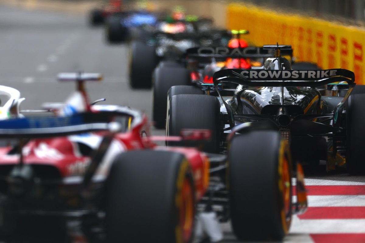 Mercedes explique les casse-têtes du développement des F1 2026