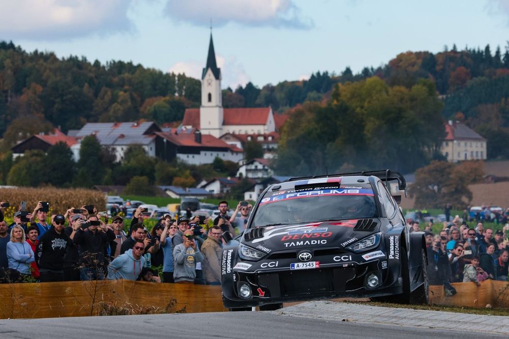 S&eacute;bastien Ogier, Vincent Landais, Toyota Gazoo Racing WRT Toyota GR Yaris Rally1