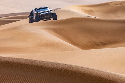 Al Attiyah advierte por el final del Dakar: "La navegaci&oacute;n ser&aacute; dif&iacute;cil"