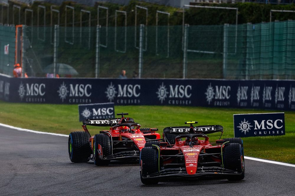 Carlos Sainz, Ferrari SF-23, Charles Leclerc, Ferrari SF-23