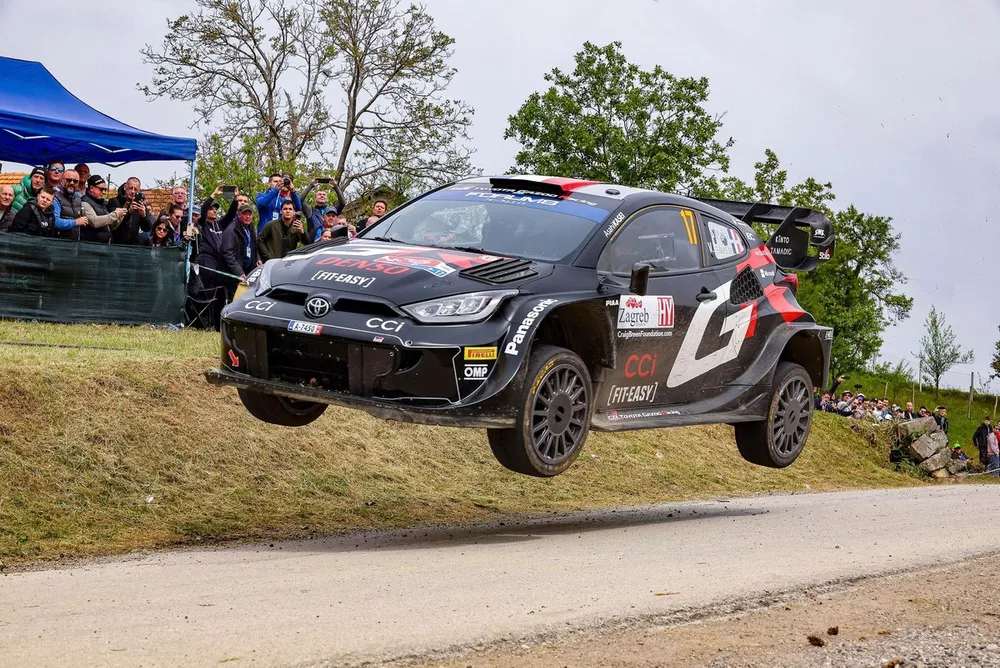 S&eacute;bastien Ogier, Vincent Landais, Toyota Gazoo Racing WRT Toyota GR Yaris Rally1