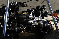 Mercedes przerwał jazdy