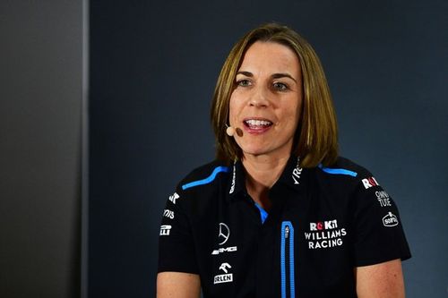 Claire Williams 'alfineta' chefes de equipe da F1: "Somente Wolff e Horner conseguiram mais pódios do que eu"