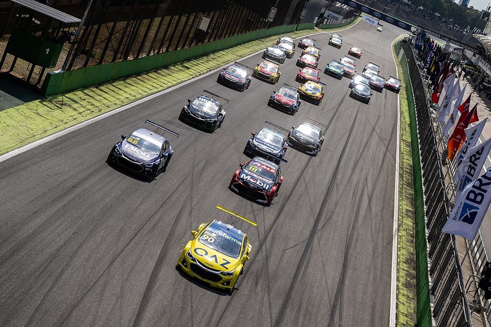 Largada da Stock Car em Interlagos