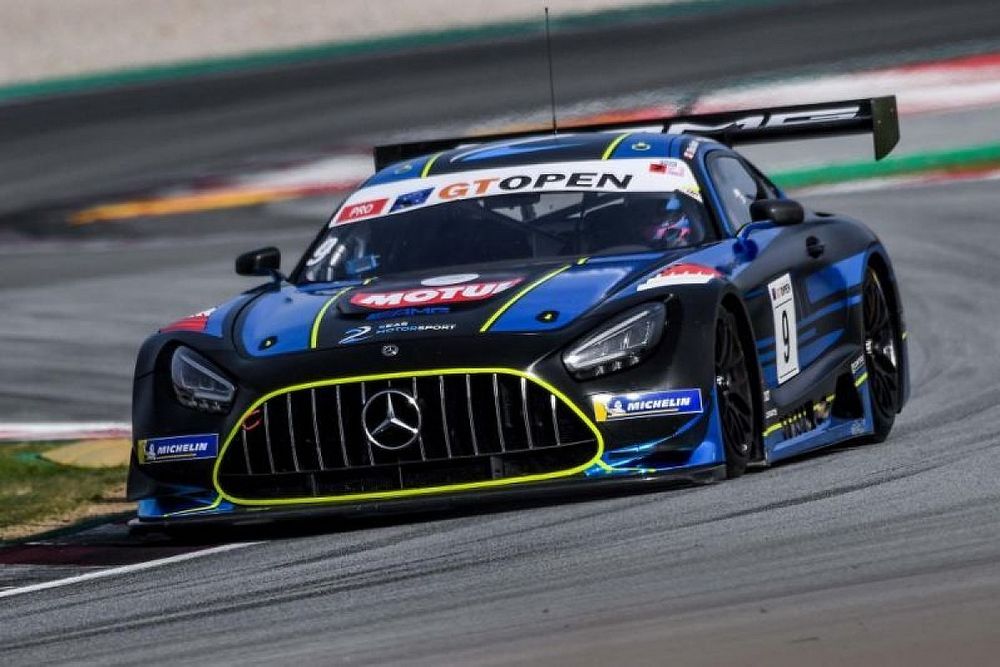 Martin Kodrić, Ethan Simoni