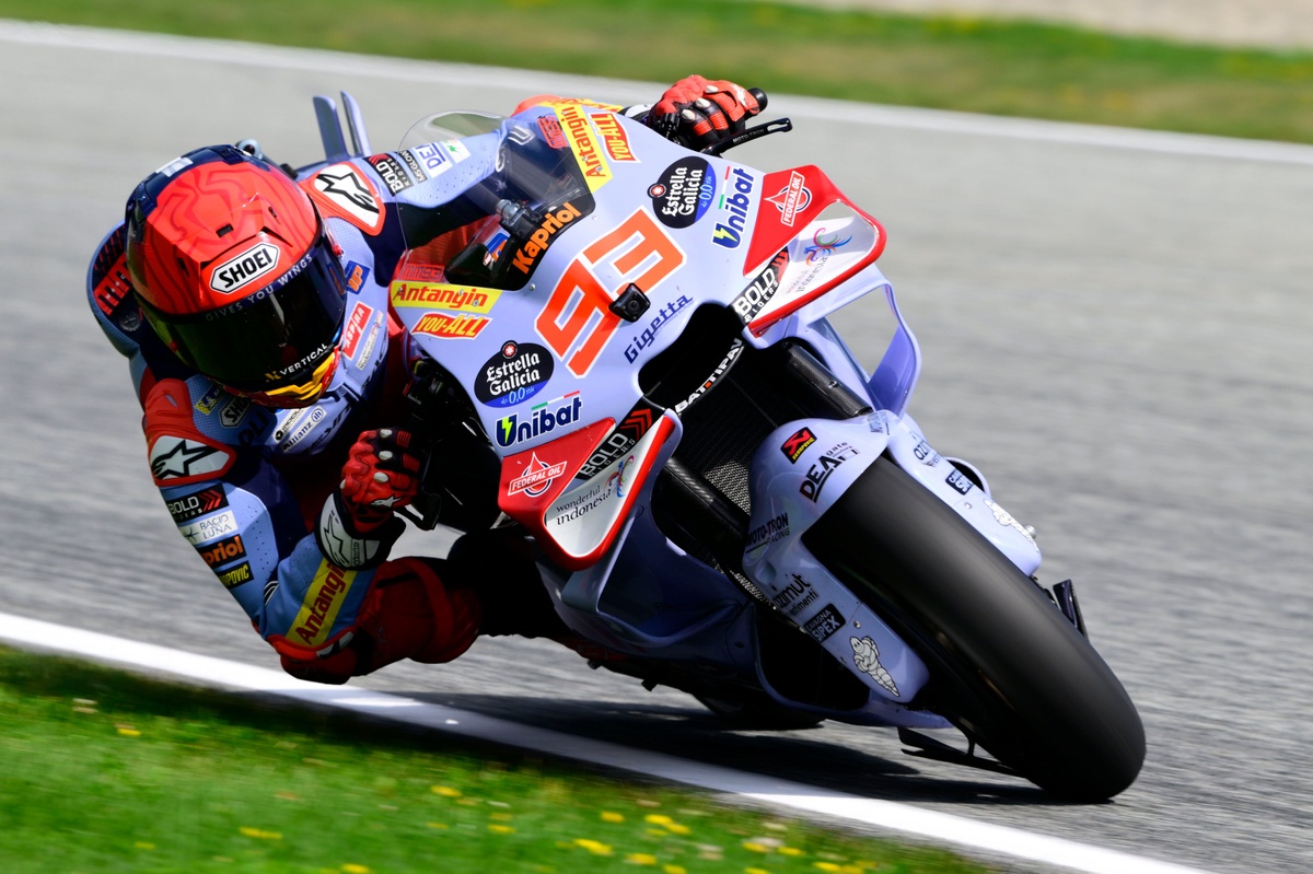 ロレンソ「マルケスは2020年の怪我の影響が残っている」今季復活も未