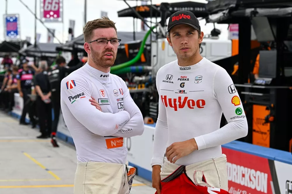 Christian Lundgaard, Rahal Letterman Lanigan Racing Honda talks with IndyNXT driver Louis Foster