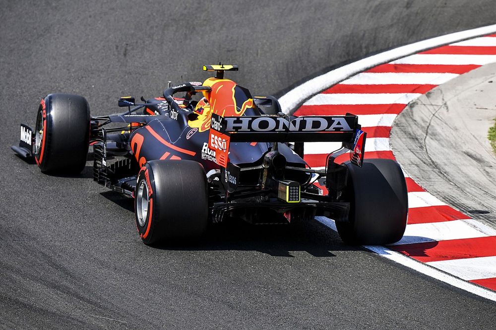 Sergio Pérez, Red Bull Racing RB16B