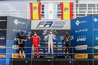 Vidales y Boya brillan en Cheste con la Formula Regional by Alpine