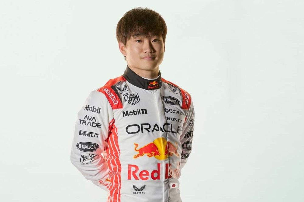 F1 日本GP 2025 レッドブル ドライバーシール　フェルスタッペン 角田 楽天市場 | Motorimoda - AUTOMOBILIST 2025年 F1 日本GP & 角田