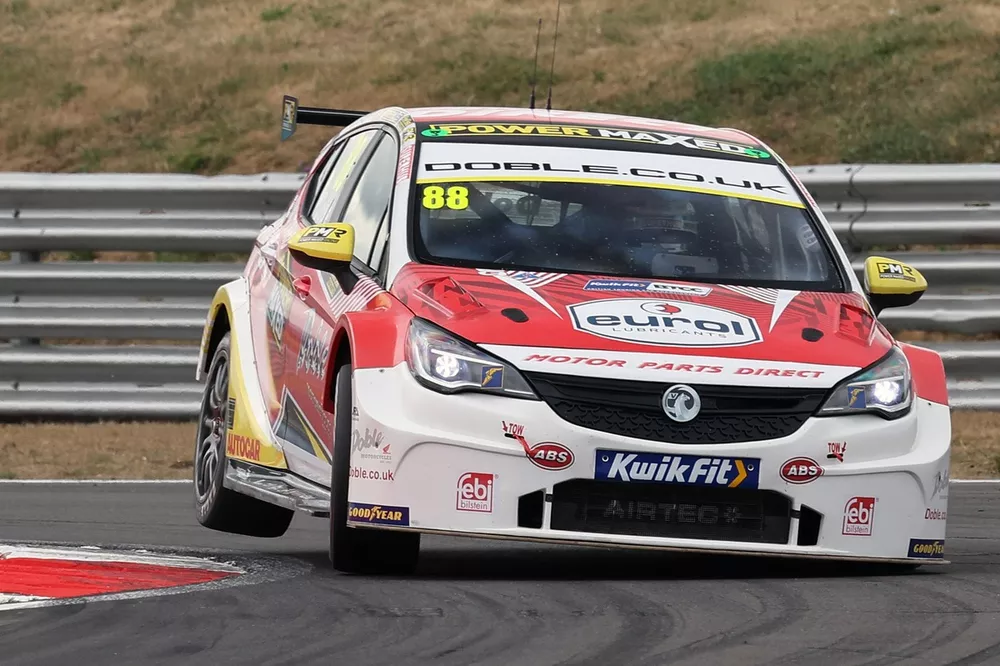 Mikey Doble, Power Maxed Racing Vauxhall