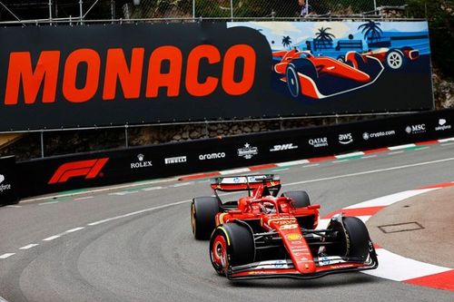 F1: Leclerc comemora pole, mas sabe que precisa de boa largada amanhã