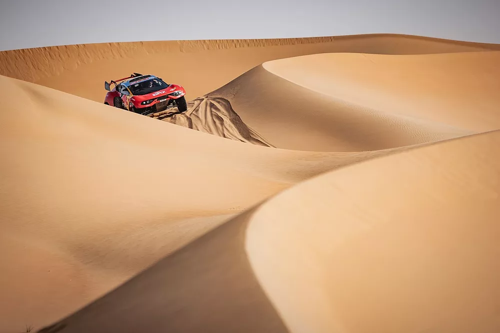#201 Bahrain Raid Xtreme Prodrive: Sebastien Loeb, Fabian Lurquin