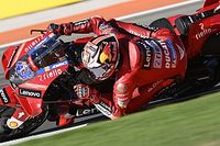 Miller empieza el s&aacute;bado mandando en Cheste; Bagnaia pasa a la Q2 por los pelos