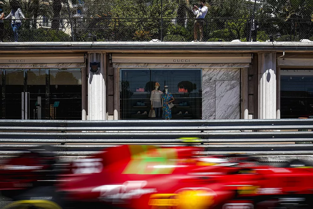 Carlos Sainz Jr., Ferrari SF21