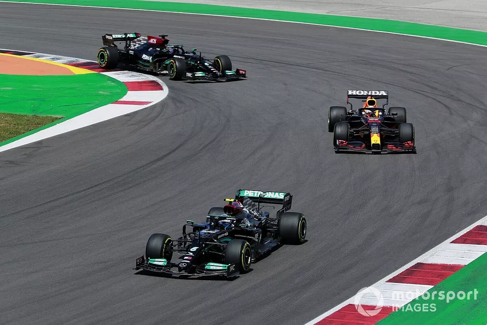 Valtteri Bottas, Mercedes W12, Max Verstappen, Red Bull Racing RB16B, and Lewis Hamilton, Mercedes W12