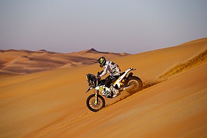 Quintanilla se acerca, pero Honda acaricia el Dakar